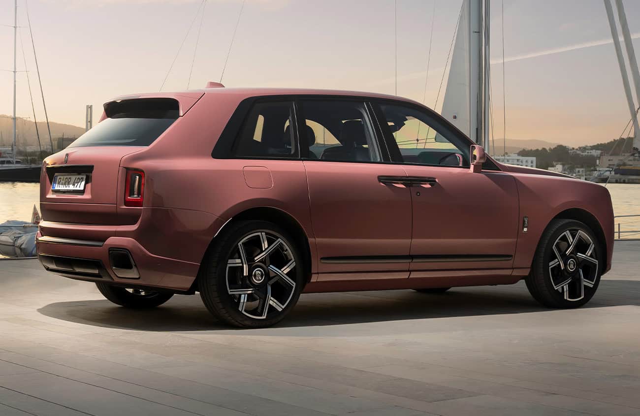 rolls-suv-3